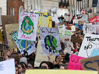 Thousands Of Students Strike O...
